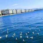Here Thessaloniki! In The Near The Sea 테살로니키